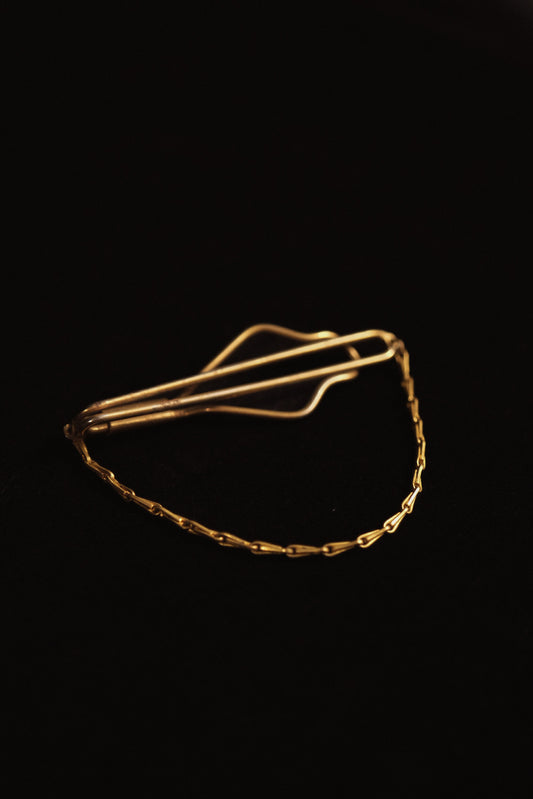 1930s Tie Bar With Chain