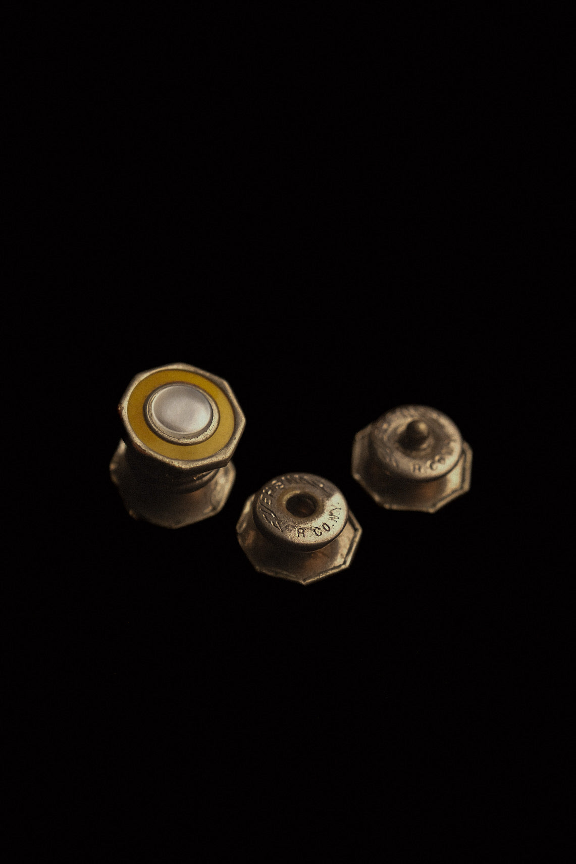 Original 1920's Yellow Circle & Mother Of Pearl Snap Cufflinks