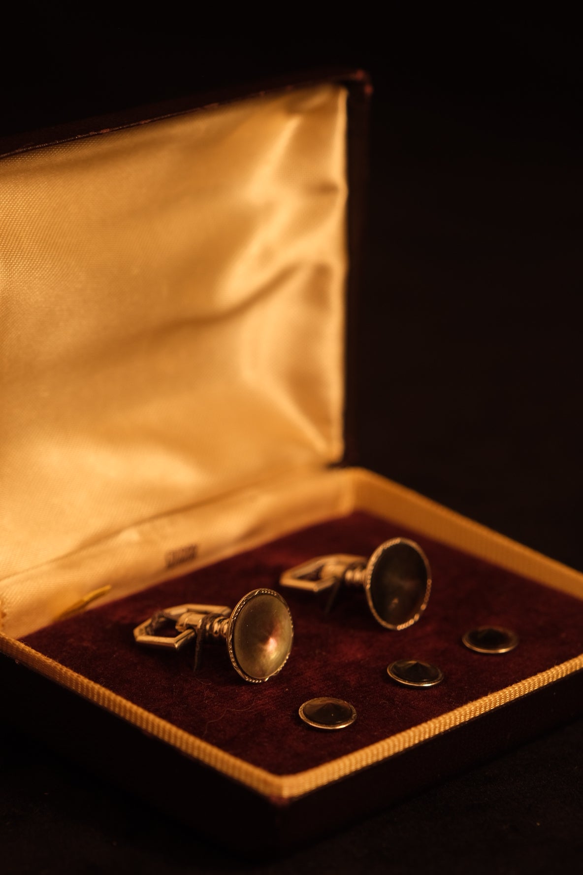 1930s Abolone Pyramid Cufflink & Stud Set By Swank