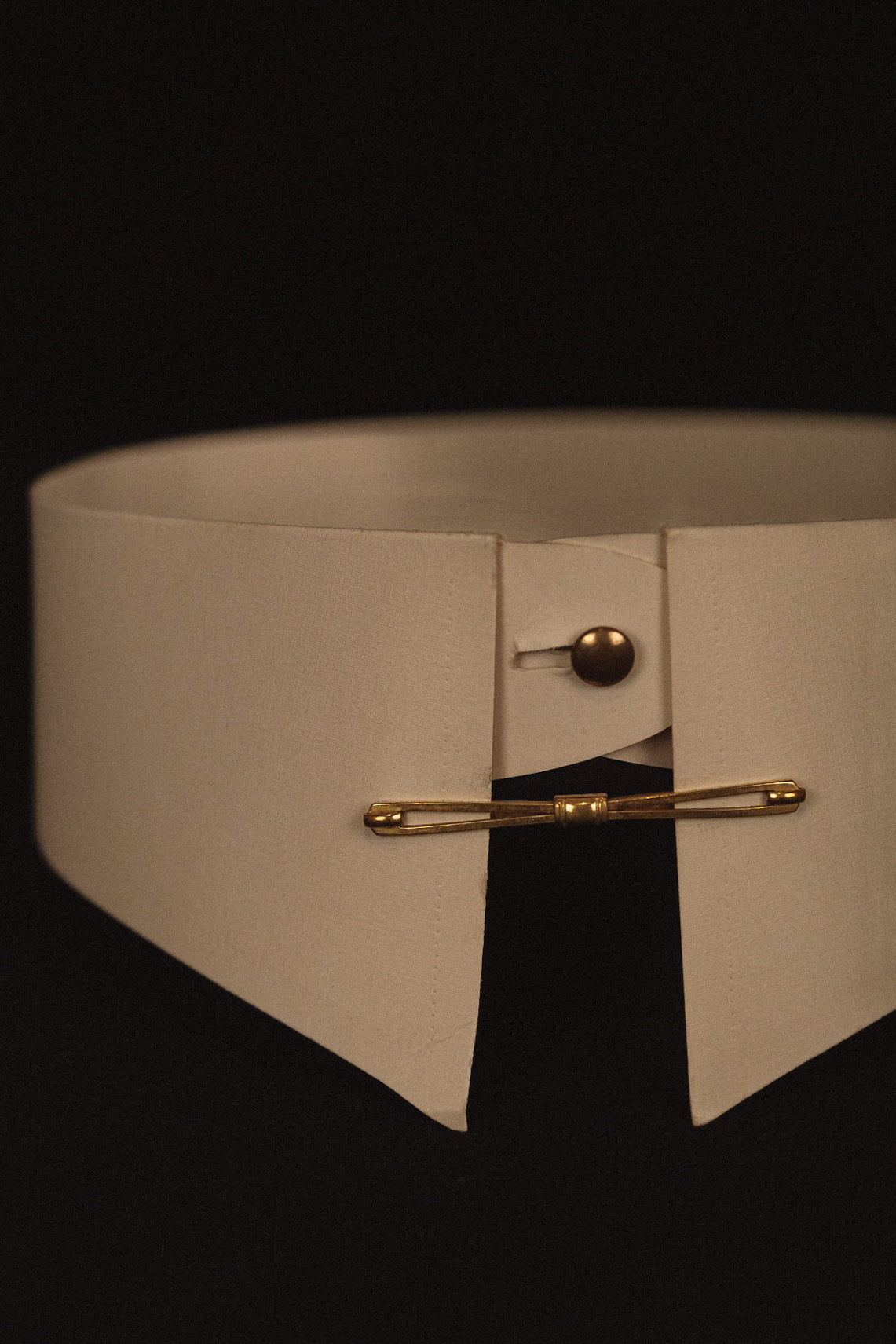 Original 1920's Decorative Collar Bar With Slide Grip