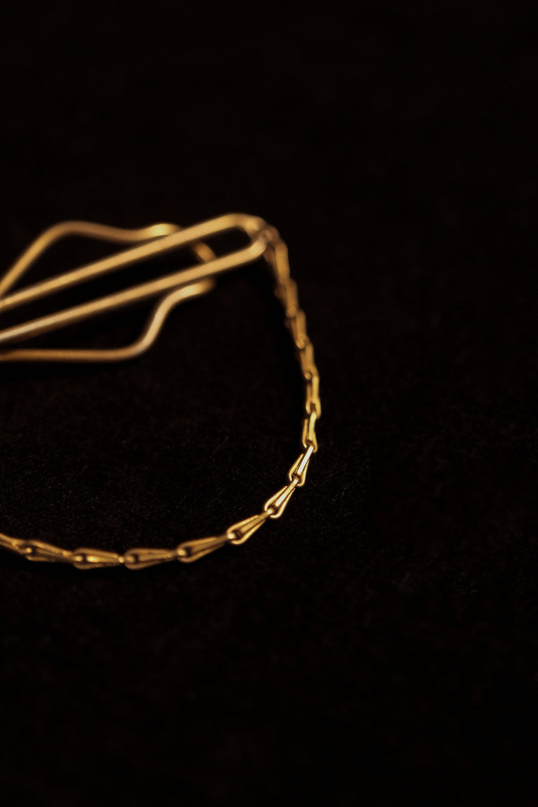 1930s Tie Bar With Chain