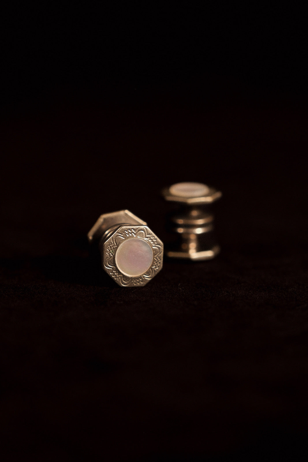 Beautiful 1920s Snap Cufflinks With Etched Mother Of Pearl Centre