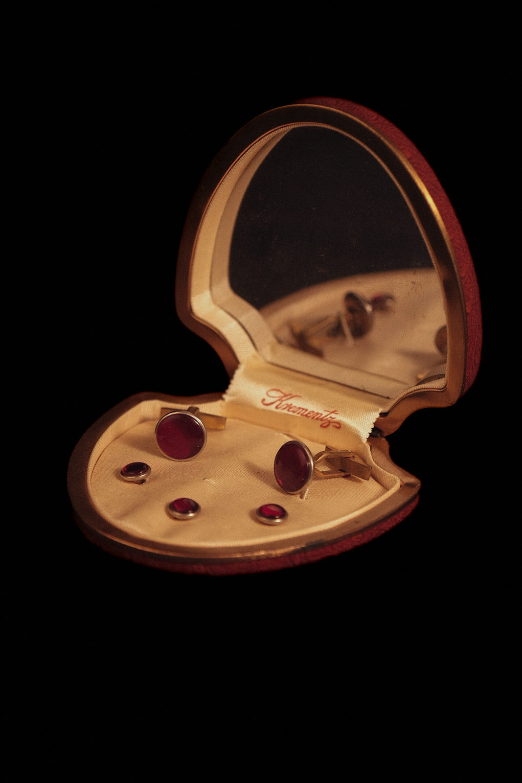 Art Deco Ruby Red Glass Cufflink & Stud Set in Original Box By Krementz