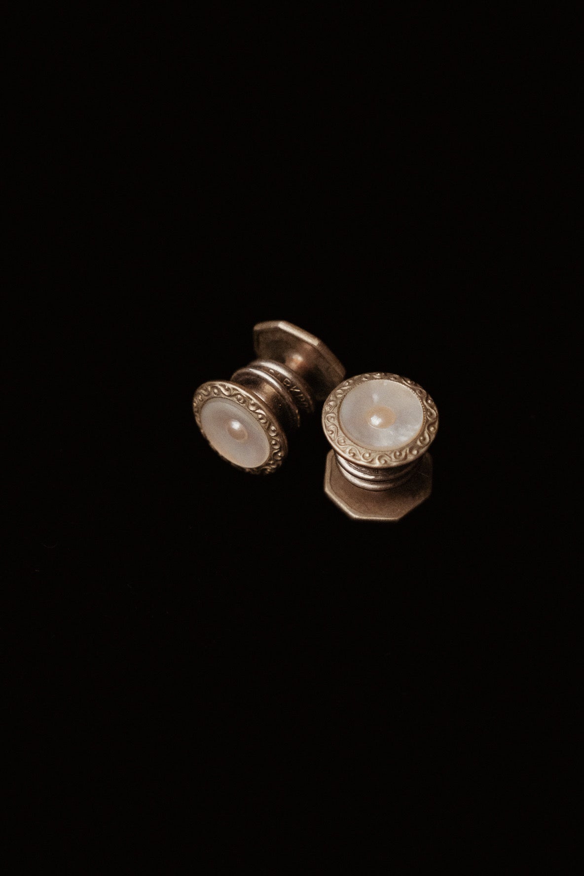 1920s Double Faced Mismatched Snap Cufflinks